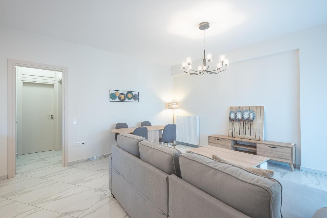 Newly Renovated Apt In The Heart Of Kerameikos أثينا المظهر الخارجي الصورة